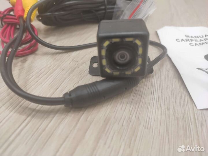 Камера заднего вида (универсальная)