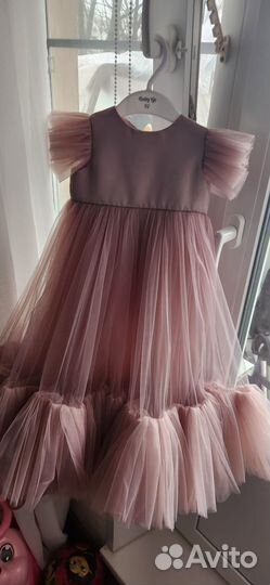 Детское нарядное платье 92