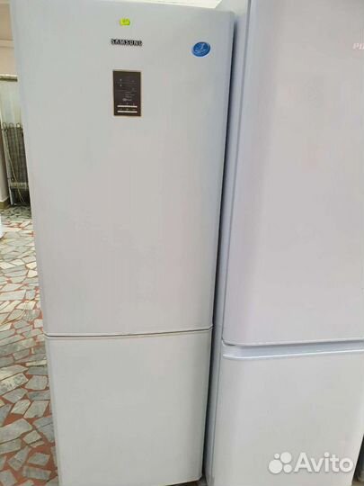 Холодильник Samsung. No Frost