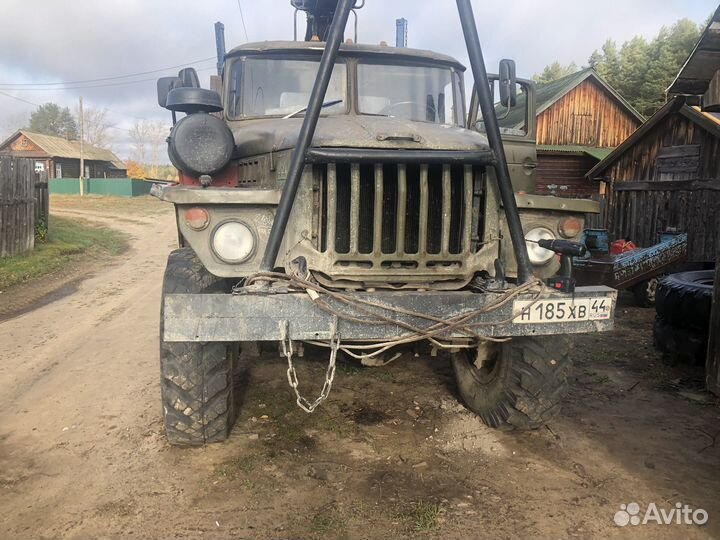 Урал 4320 с КМУ, 1991