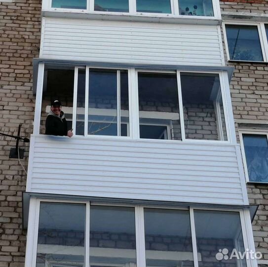 Остекление, отделка балконов и лоджий