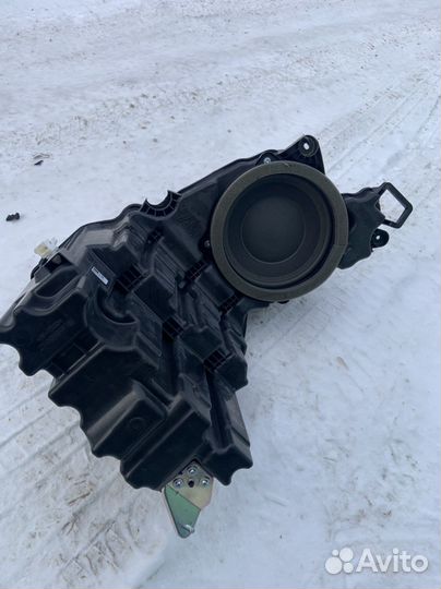 Штат. сабвуфер от Lexus, mark levinson 2748009401