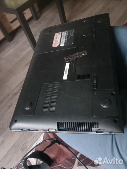 Ноутбук samsung i3