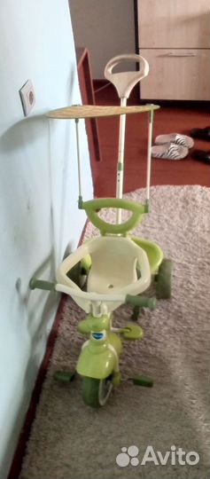 Детский трехколесный велосипед