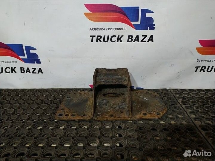 Кронштейн траверсы Man TGA, Man TGS, Man TGX