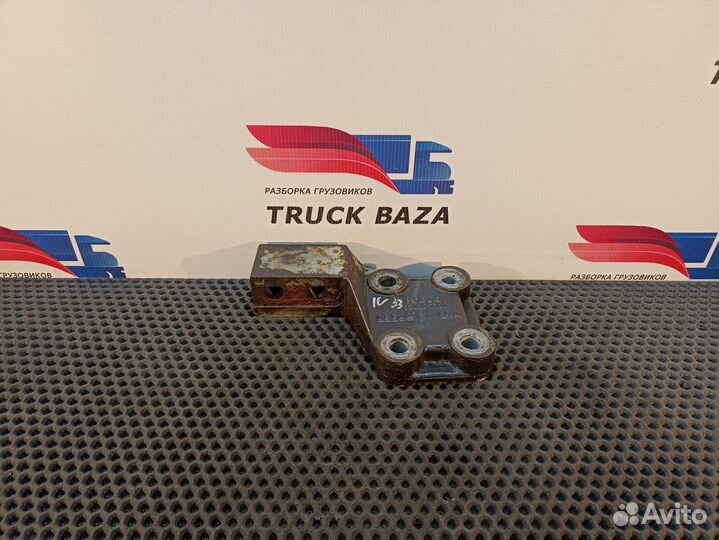 Кронштейн двигателя задний правый