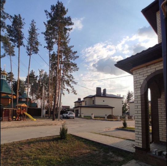 Таунхаус 230 м² на участке 3 сот.