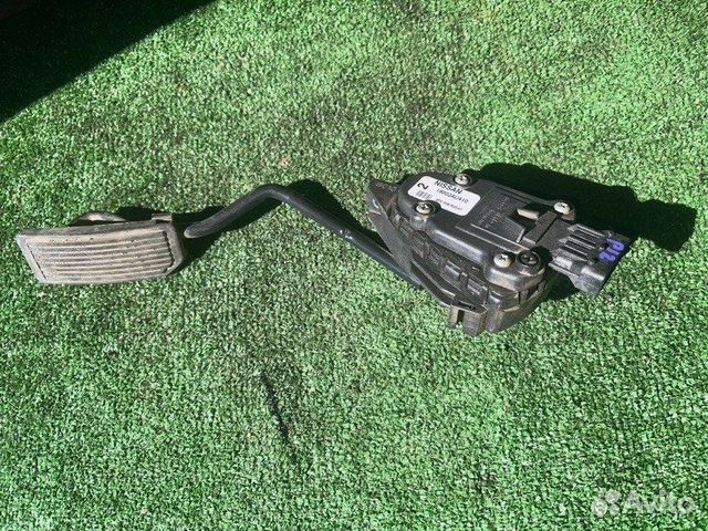 Педаль газа Almera Primera