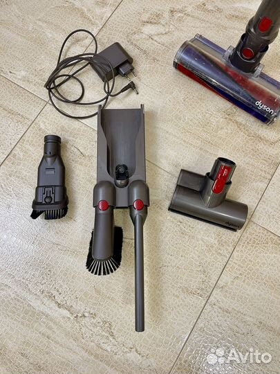 Пылесос dyson v10