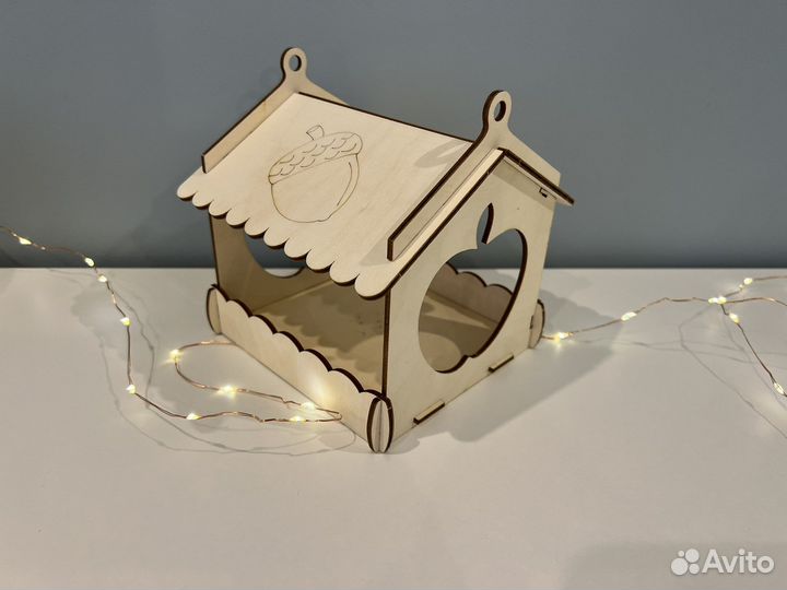 Кормушка для птиц