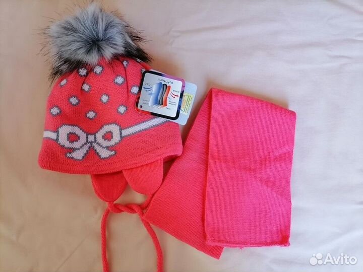 Комплект шапка и шарф для девочки