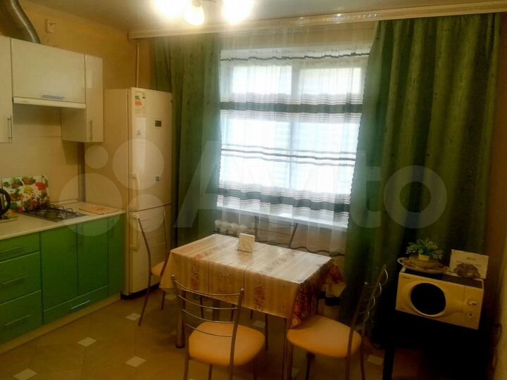 1-к. квартира, 40 м², 1/9 эт.