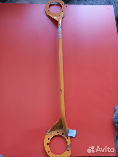 Растяжка передних стоек ваз 2110