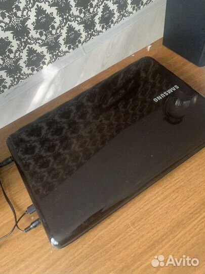 Ноутбук samsung r540