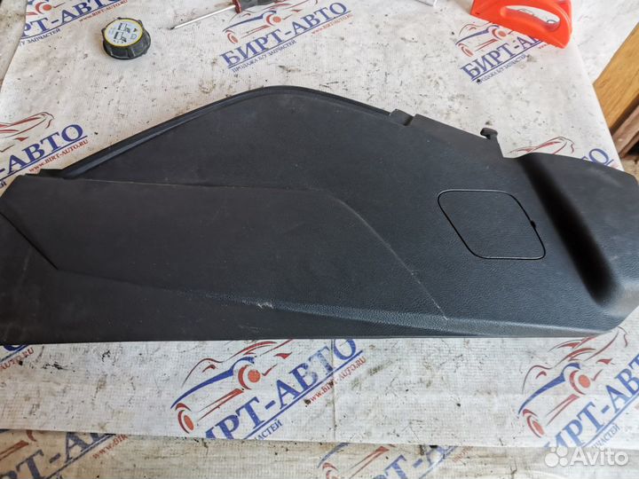 Накладка центральной консоли Ford Focus III (2011—