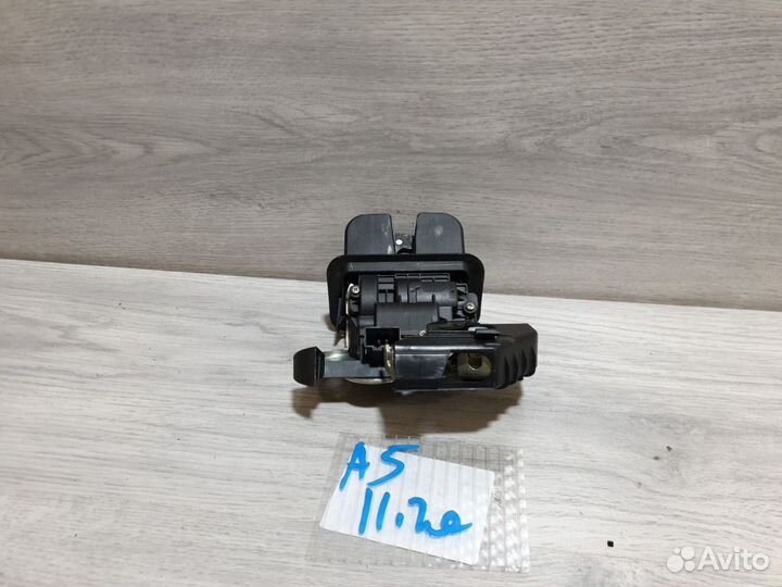 Замок багажника Audi A5 S5 8T Coupe Sportback 2008