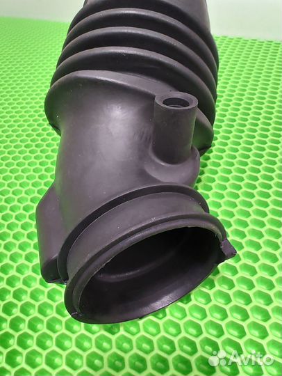 Патрубок воздушного фильтра Acura Mdx YD2 J37A1