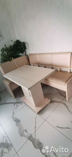 Кухонный уголок