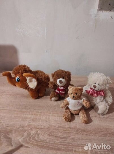 Мягкие игрушки мишки
