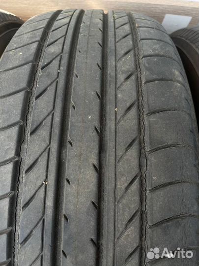 Yokohama BluEarth E70 225/60 R17 99H