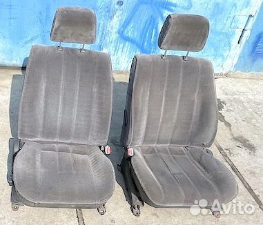 Мицубиси Галант Сиденья передние