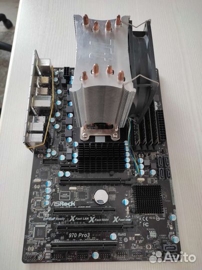 Материнская плата с процессором и памятью