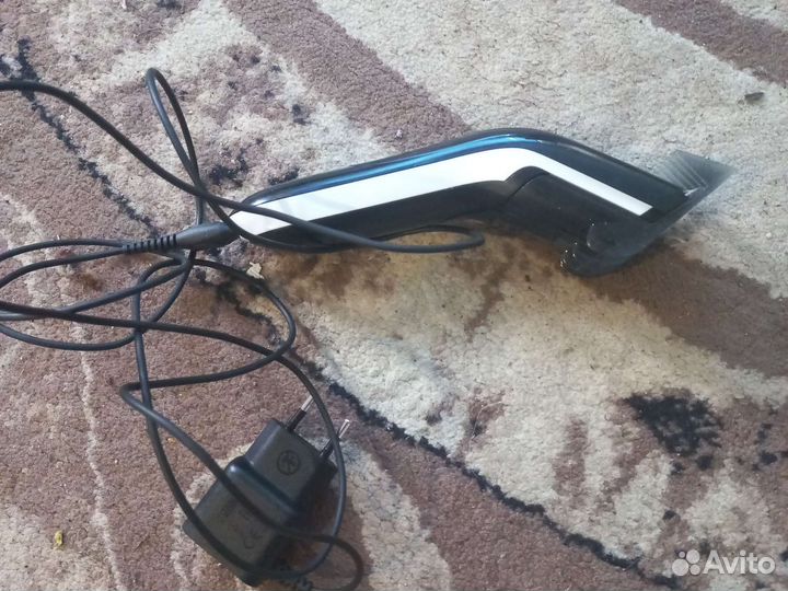 Машинка для стрижки волос philips