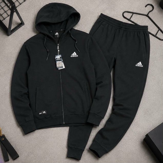 Спортивный костюм Adidas