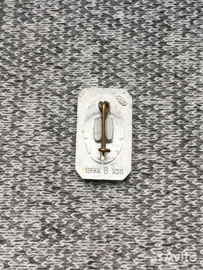 Значок времен СССР - Башня Адмиралтейства - Ленинг