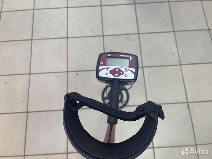 Металлоискатель Minelab X-terra 305