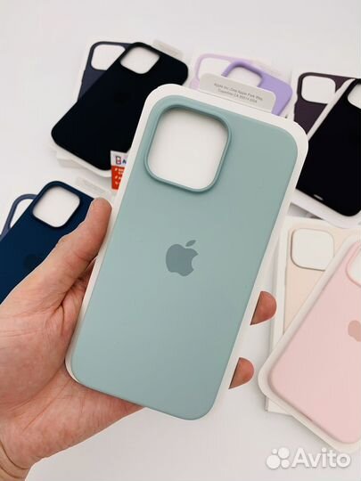 Чехлы для iPhone Silicone Case с MagSafe