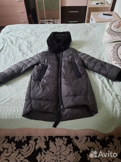 Продам пуховик-парку