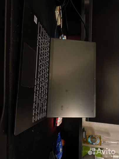 Ноутбук msi modern 14