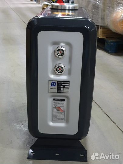 Гидравлический бак