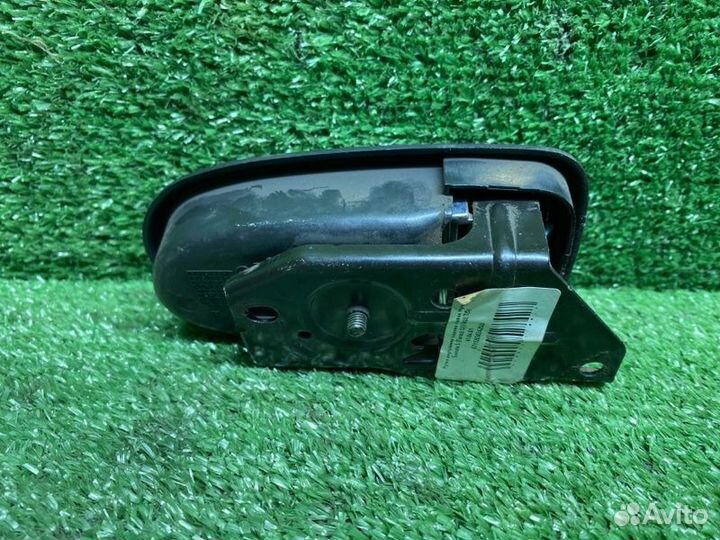 Ручка внутренняя задняя левая Hyundai Sonata 5