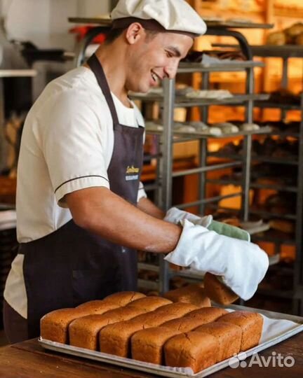 Пекарь