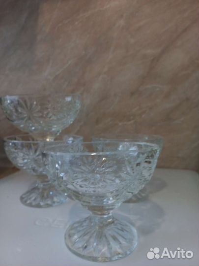 Конфетница на ножке СССР