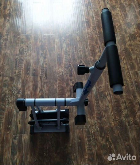 Тренажёр для ног, бедер, ягодиц