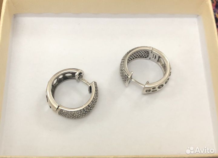Серебряные серьги