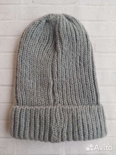 Шапка женская вязаная