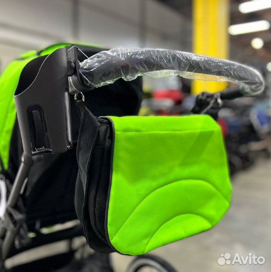 Коляска новая