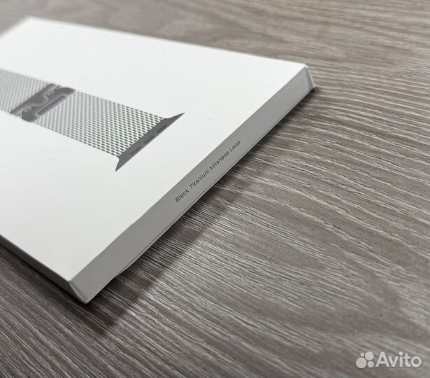 Ремешок Black Titanium Milanese Loop S оригинал