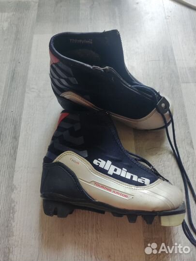 Лыжные ботинки детские 28р