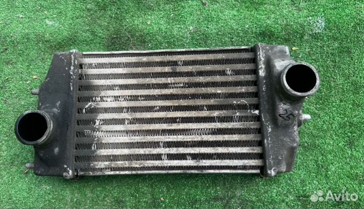 Интеркулер Chrysler Voyager 2.5 2001