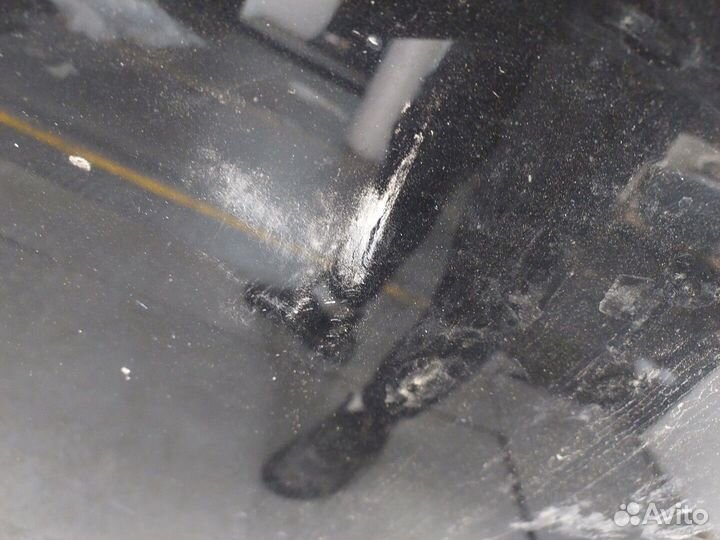 Капот Mercedes C W203