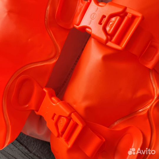 Детский надувной жилет