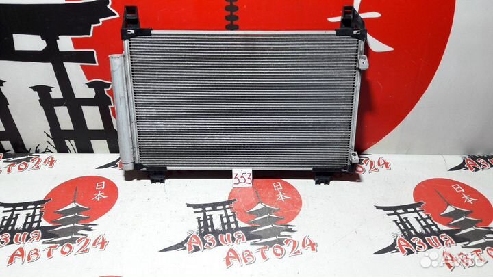 Радиатор кондиционера Toyota Ractis NCP100 1NZ-FE