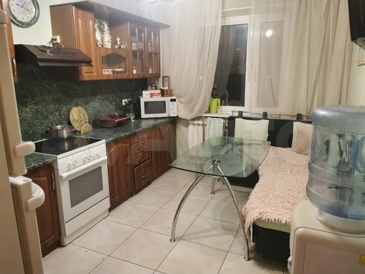 2-к. квартира, 70 м², 14/14 эт.