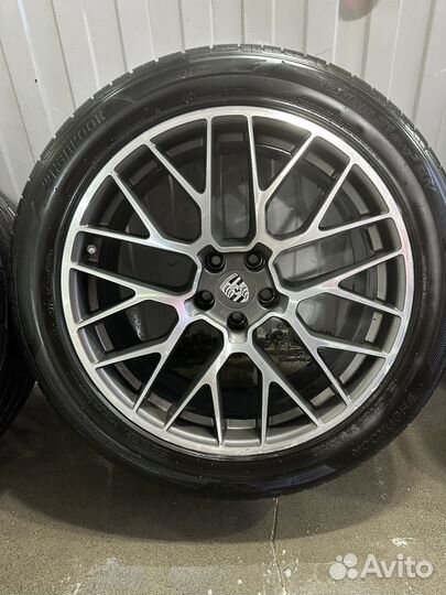 Hankook Ventus S1 Evo3 SUV K127A 265/45 R20 и 295/40 R20 104Y