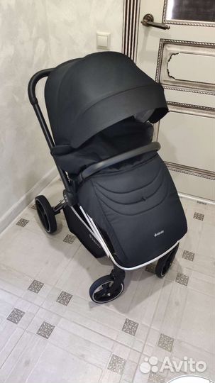 Прогулочная коляска labala raiz